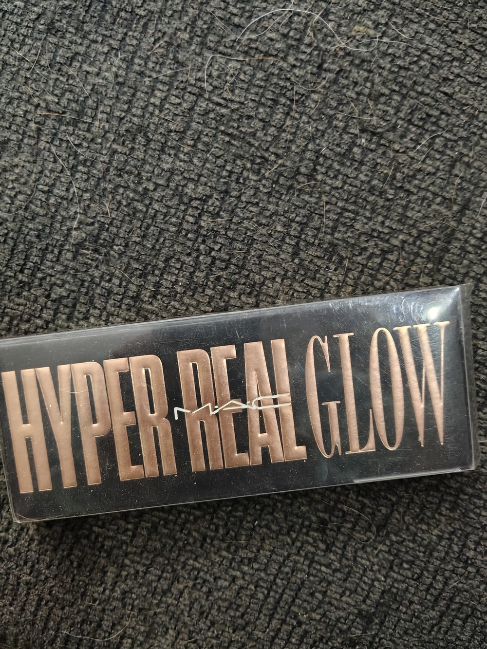 MAC Cosmetics Hyper Real Glow Highlighter Palette In "Flash + Awe"